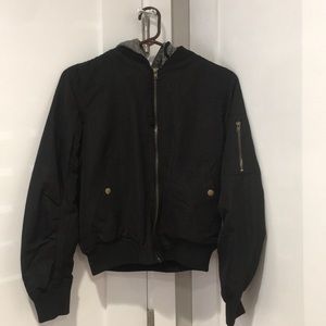 Hooded bomber jacket